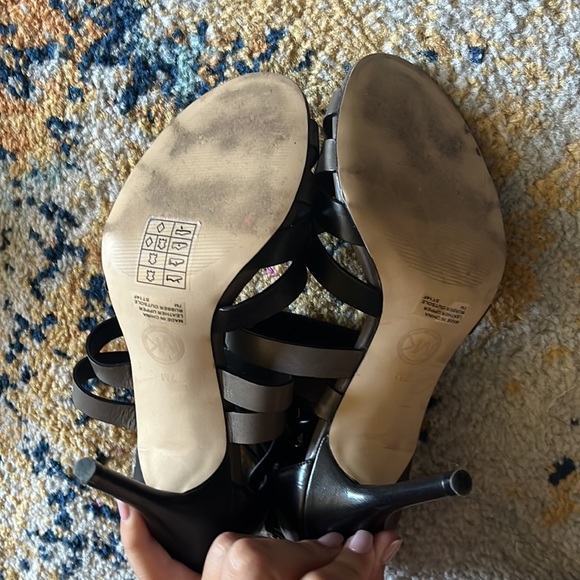 MICHAEL Michael KORS heels - Picture 5 of 8